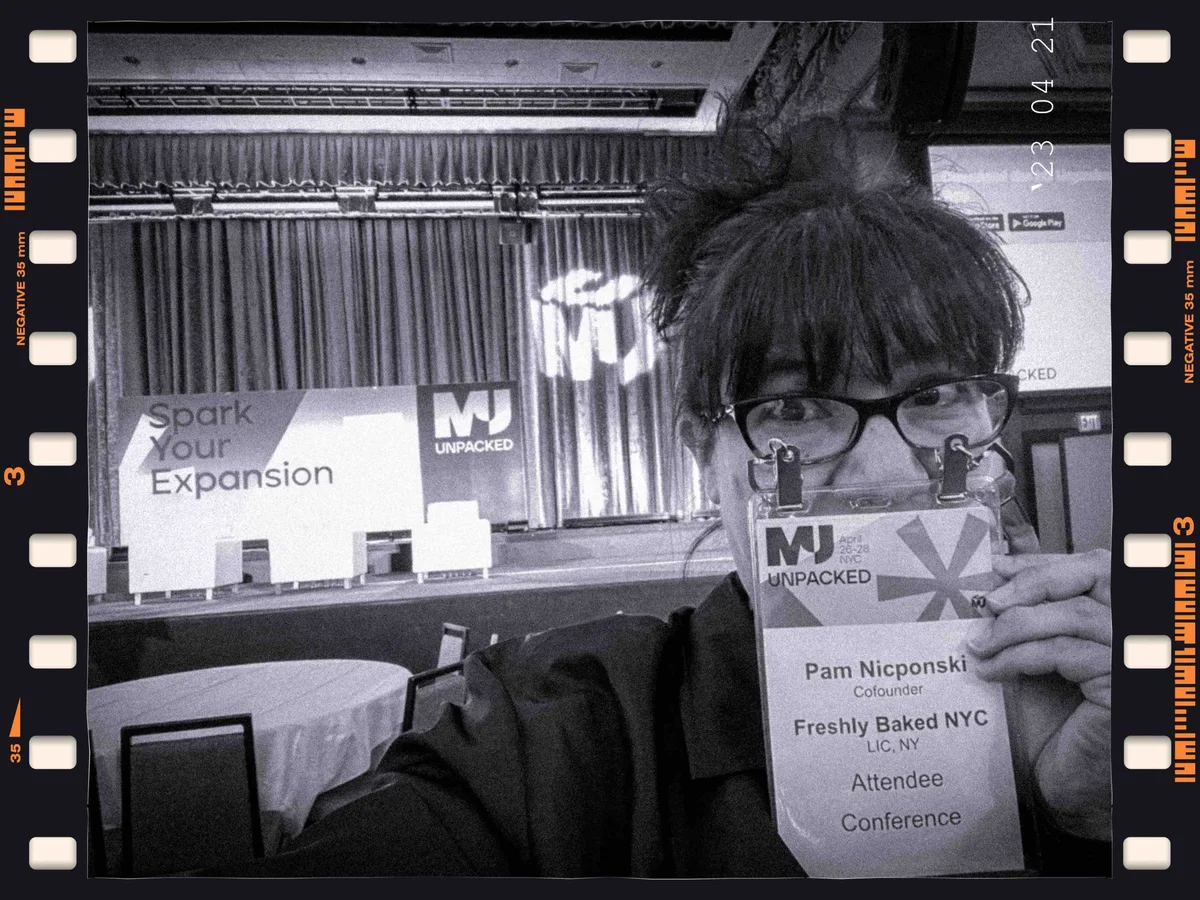 Obscured portrait from the Freshly Baked early gallery